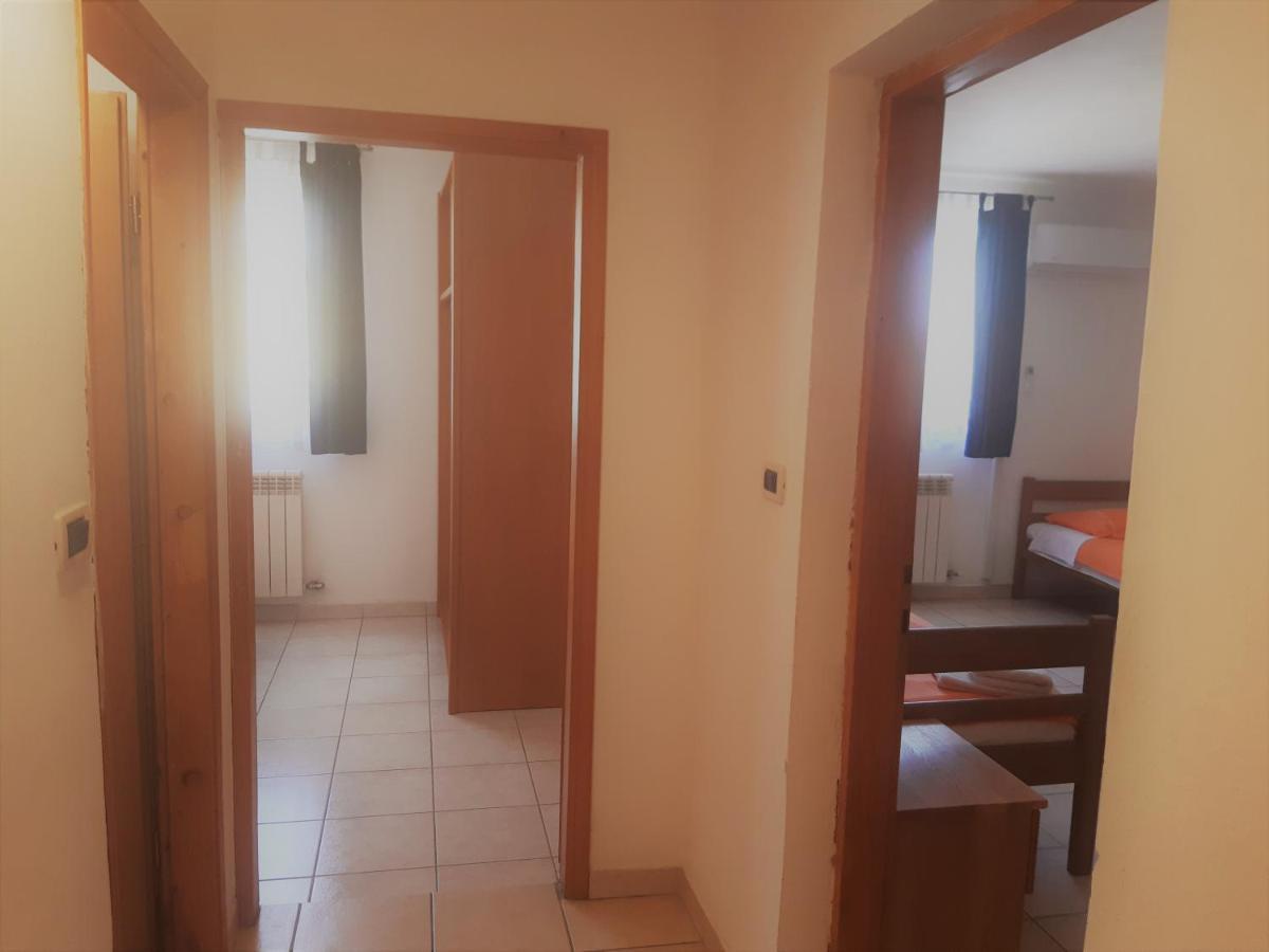 Apartments Barbara Gregovica Пула Екстер'єр фото